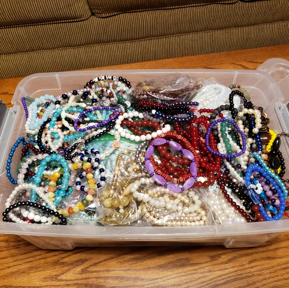 CRAFTING BEADS
